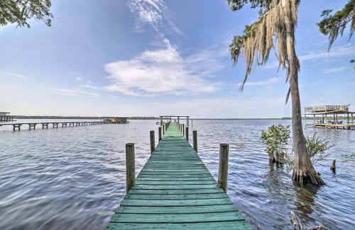 Welaka House | Unforgettable Welaka House with Private Dock on St Johns River
