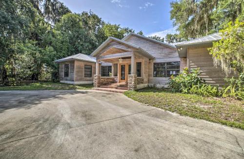 Welaka House | Unforgettable Welaka House with Private Dock on St Johns River