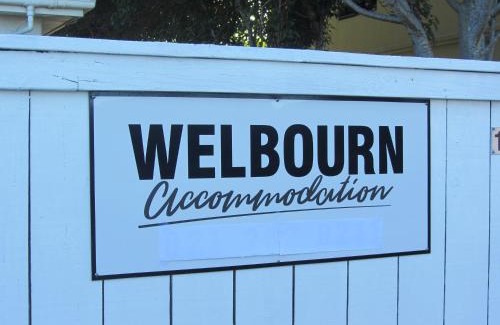 New Plymouth Apartment | Top-Rated Welbourn Accommodation with Family-Friendly Amenities