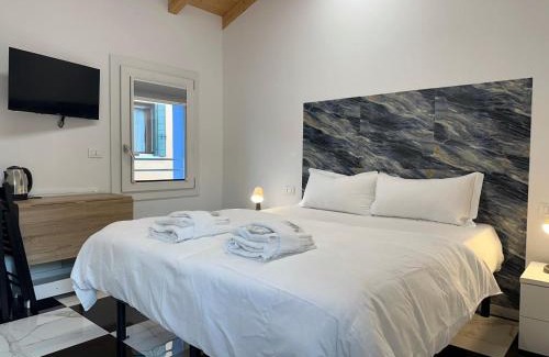 Ponte di Brenta Apartment | Welc-ōM Celeste Rooms