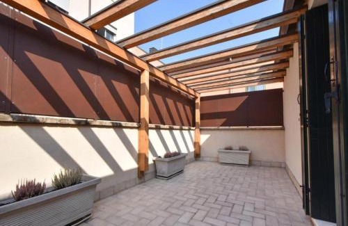 Padova Apartment | Explore Welc-ōM Golden Apartment for Your Next Stay