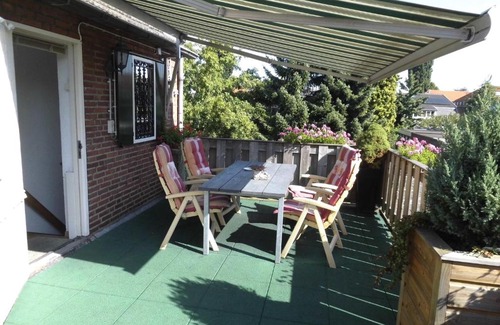 Baarlo Apartment | Welca: Family-Friendly Retreat with a 9.4 Guest Rating