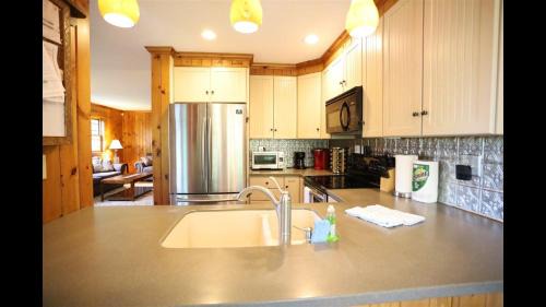 Thornton House | Discover Holiday Homes in Thornton, NH – Family-Friendly Stays