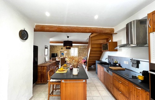 Saint-Julien-de-Peyrolas House | Discover Casa de Pierre: Family-Friendly Retreat Awaits
