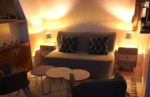 La Cite Apartment | Cozy Ocean View Studio with Pool and Breakfast Options