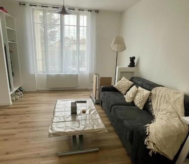 Gretz-Armainvilliers Apartment | Experience New Comforts at Welcome Appartement Mars 2024