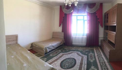 Chuy Province Bed & Breakfast | Discover Welcome Guest House: Family-Friendly with Pool