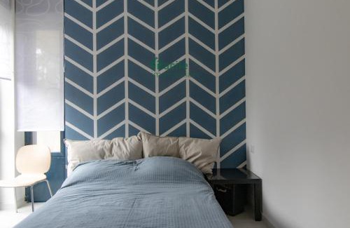 Rho House | Cozy Private Room in Shared Apartment at Rho - 9/10 Rated