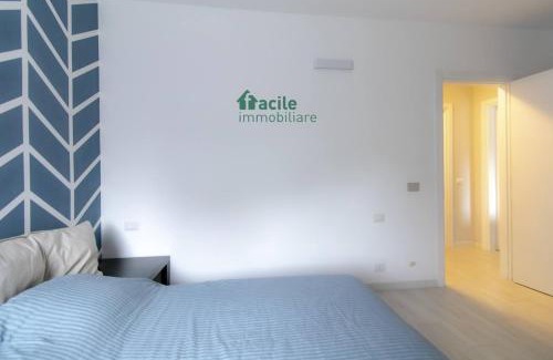 Rho House | Cozy Private Room in Shared Apartment at Rho - 9/10 Rated