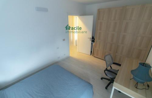 Rho House | Cozy Private Room in Shared Apartment at Rho - 9/10 Rated