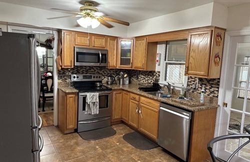 Bear House | Experience Elegance at Welcome Home - Ocean View Retreat