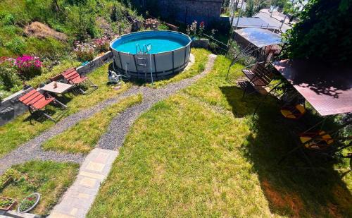 Dilijan Apartment | Welcome House: Family-Friendly Retreat with Pool Access