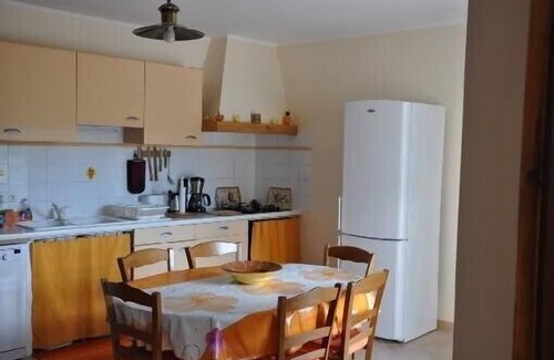 Boisset-et-Gaujac Cottage | Tranquil Gite for 7 with Pool, Near Anduze - Rated 10/10