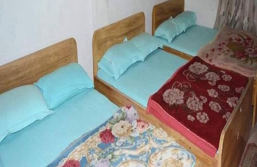 Kolkata Cabin | Budget-Friendly Welcome Lodge Kolkata with Breakfast Included