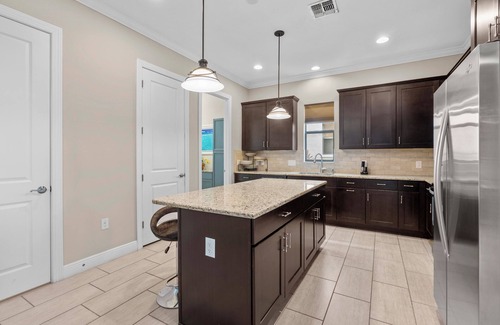 Naples House | WELCOME! Luxury House w/Pickleball, Beaches, Marco Island, and Golf, & 5th Ave