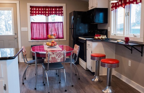 Laurium House | Experience Winter Bliss at Blueberry Beach House Retreat