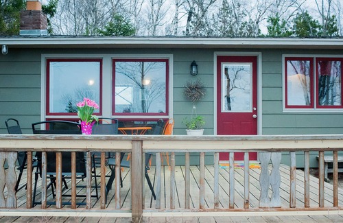 Laurium House | Experience Winter Bliss at Blueberry Beach House Retreat