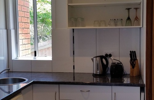 Alexandra Headland Apartment | Discover a Private Oasis with Ocean Views and Spa Retreat