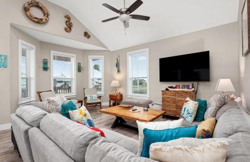 Terramar Beach House | Welcome to Arandel With A Lovely Ocean View