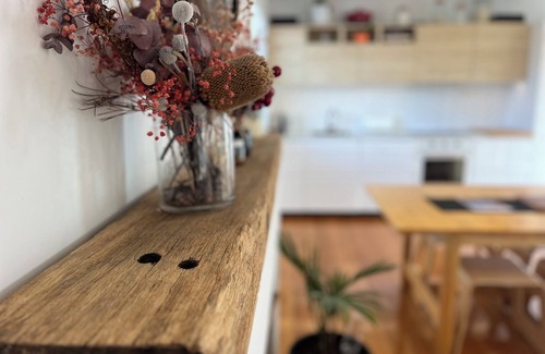 Coles Bay Apartment | Discover The Coles Bay Shack: Ideal Family Escape in Nature
