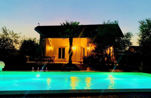Chens-sur-Leman Villa | Escape to a Scenic Villa with Private Pool Near Geneva