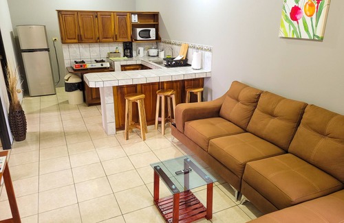 Barrio Dora Apartment | Discover Butterfly Apartments with Spa and Lake Views