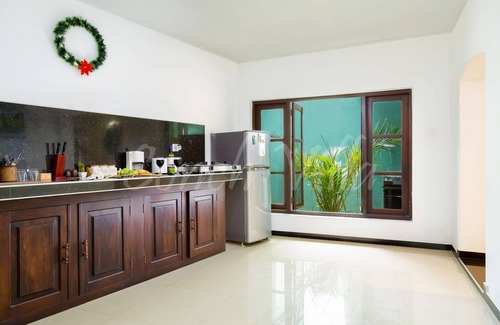 Tangalle Villa | Discover Conch Villa: Your Affordable Getaway with Kitchen