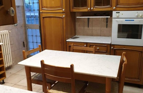 Avezzano House | Discover Comfort and Convenience at Enrico's House