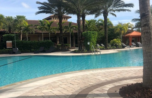 Naples Condo | Experience Esplanade Golf & Country Club: Oceanfront Bliss