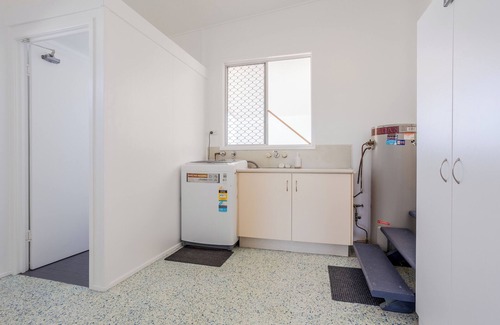 Yeppoon Cottage | Welcome to - Family Tides!
