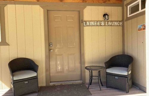 Glendale Cottage | Discover Family-Friendly Comfort at Lainees Lounge