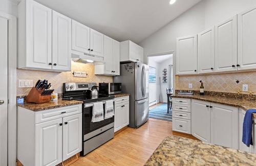 Ogunquit - Wells House | Discover Latitude Adjustment: Oceanfront Bliss Awaits