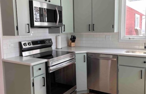 Palo Cottage | Discover Louann Lodge: A Lakefront Retreat for Families!