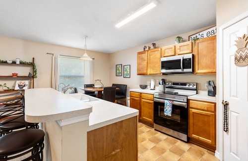 Milton House | Pet-Friendly Retreat Near Beaches - Pace/Pensacola Awaits!