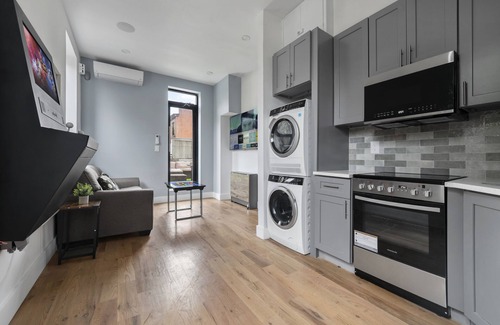 Bedford-Stuyvesant Apartment | Experience a Unique Master Suite with Patio in Brooklyn