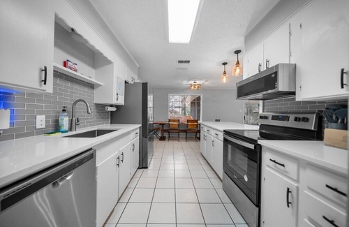 Hideaway House | Discover Your Serene Retreat at Hideaway Nook!
