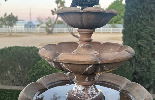 Palmdale House | Discover Our Peaceful and Cozy Family-Friendly Retreat