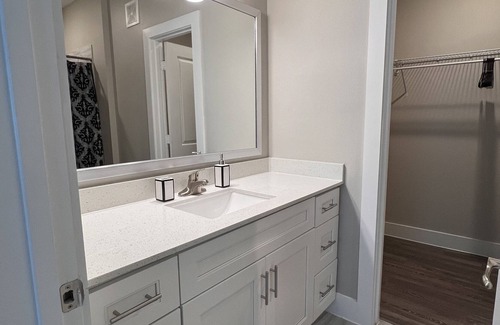 Spring Branch West Apartment | Welcome to our spacious 2-bd, 2-bth located in the city of Houston, Texas!