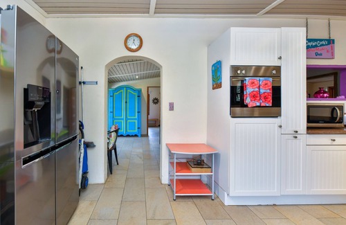 Shiribana Villa | Experience Oceanfront Bliss at Dos Shoco Villa Ayo 34