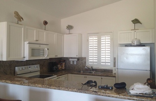 Alice Town Villa | Experience Paradise: 2-Bedroom Villa with Ocean Views