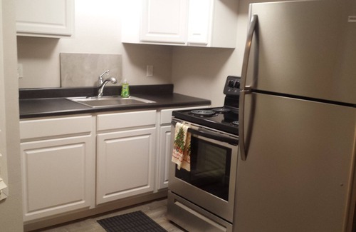 Eugene House | Discover Piccolo Cottage: Perfect for Families and Pets