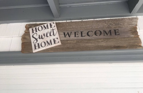 Eugene House | Discover Piccolo Cottage: Perfect for Families and Pets