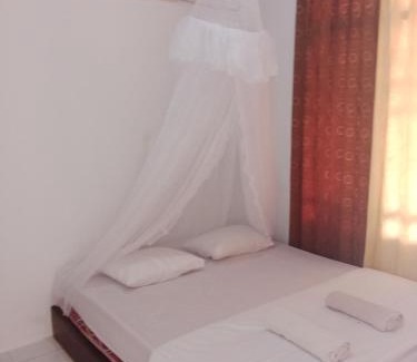 Riung House | Discover Mentos Homestay: Child-Friendly & Breakfast Included