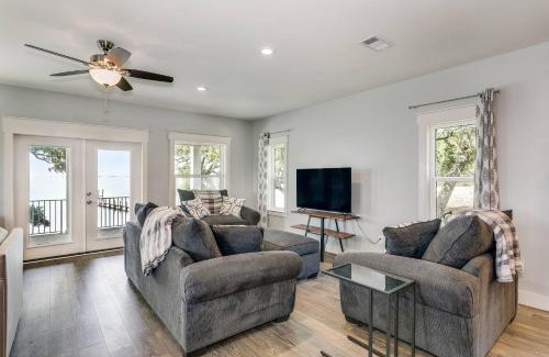 Gulf Breeze House | Discover Family-Friendly Comfort at Sea Cow Hotel