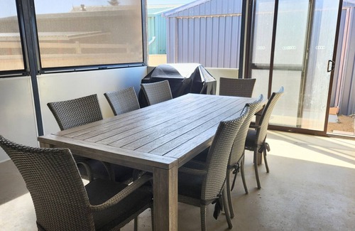 Green Head House | Discover Sea Soul: Oceanfront Getaway in South Bay