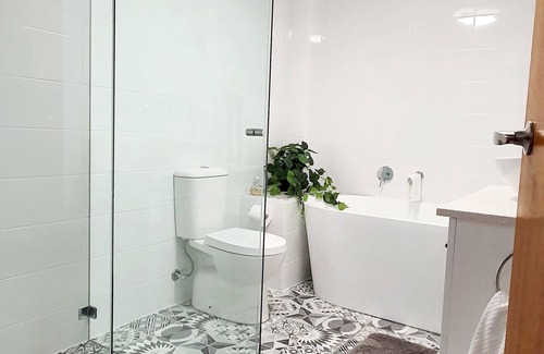 Tuncurry Apartment | Experience Bliss at SeaRenity: Rated 9.6/10 & Pet Friendly