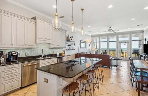 Navarre Beach House | Experience the Magic at Shellendipity - Family Friendly Retreat