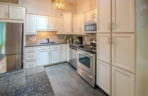 Grand Bend Cottage | Welcome to Shoreline Beach Cottage – Your Peaceful Retreat by the Lake