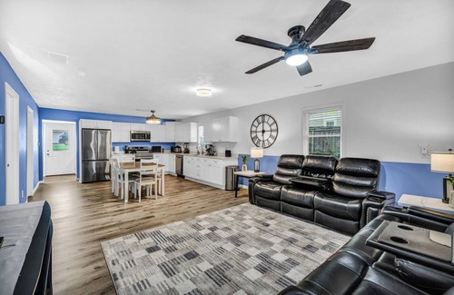Owensboro House | Experience Simple Comfort in a Family-Friendly Home