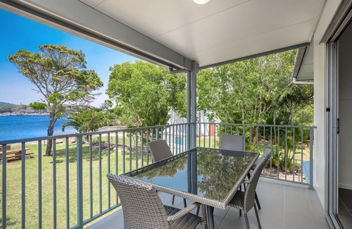 Evans Head Apartment | Experience SUNNYSIDE UP: Top-Rated Stay in Evans Head